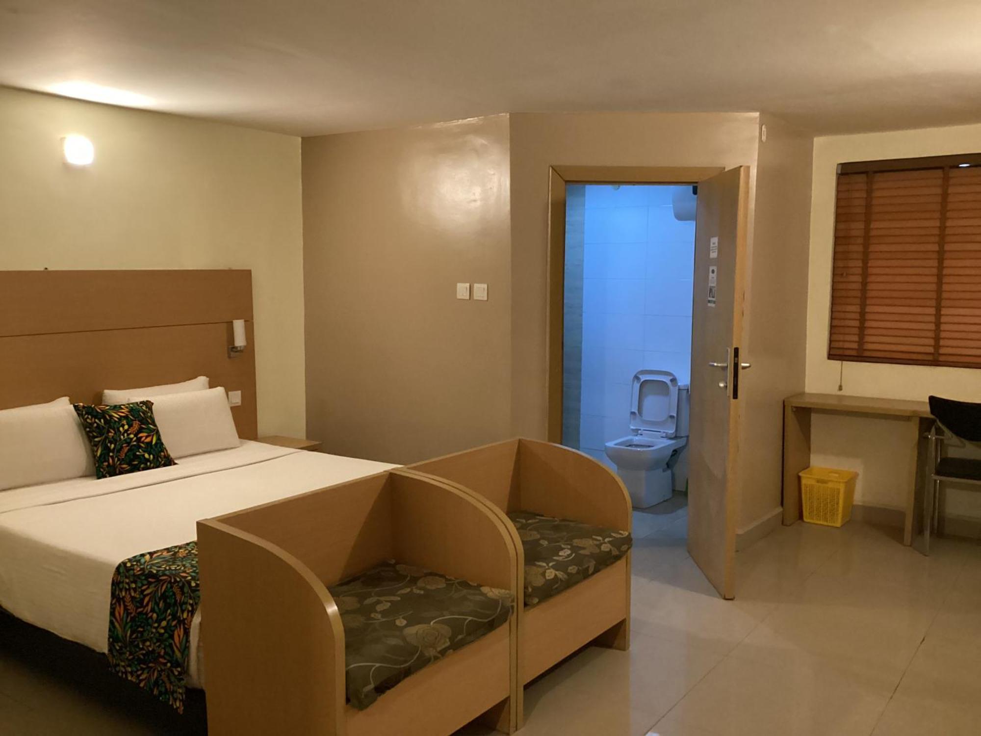 Adis Hotels Ibadan Exterior foto